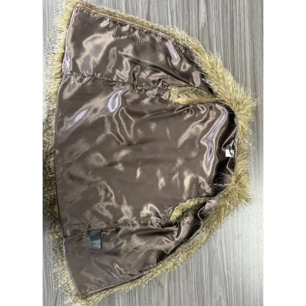 DIVIDED by H&M Lined Fur Vest Boho,Discreet Pockets Hook & Clasp- Sz 4 (M) - Picture 4 of 8